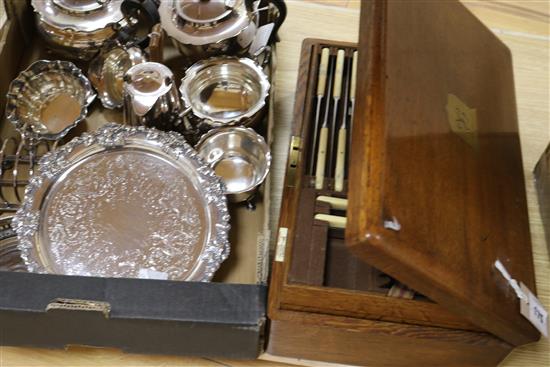 A service of Walker & Hall plated flatware in oak canteen and sundry plated items